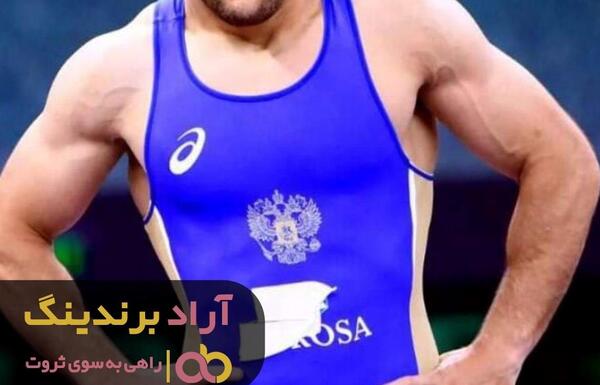 عکس لباس کشتی قرمز