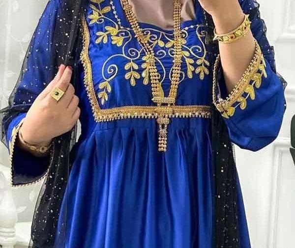 عکس لباس گلابتونی جدید در اینستاگرام