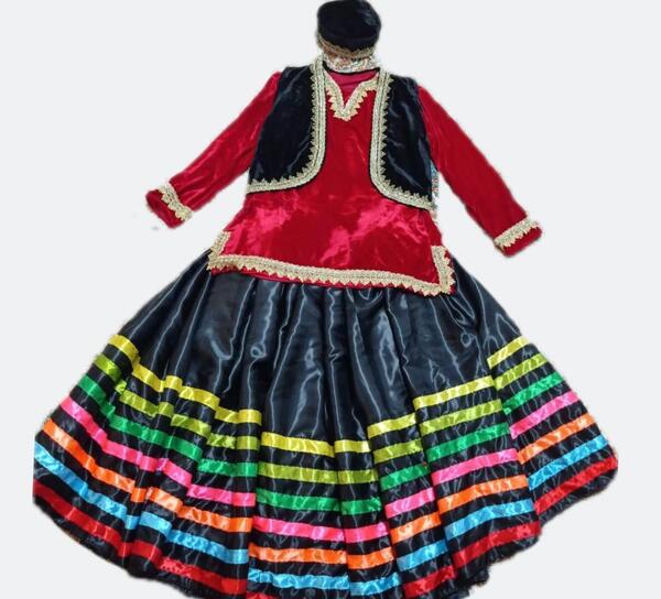 عکس لباس لری زنانه