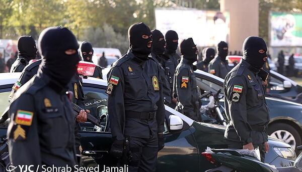 عکس لباس پلیس یگان امداد
