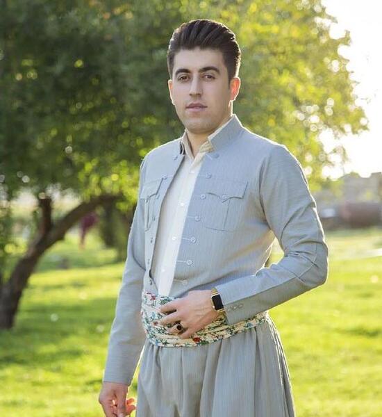 عکس لباس کردی مردانه سبز