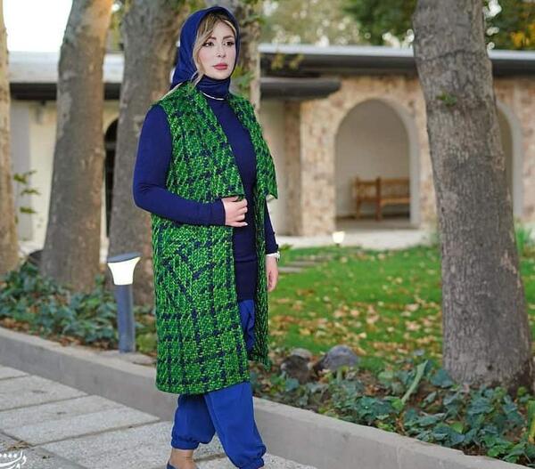 عکس نیوشا ضیغمی با لباس شب