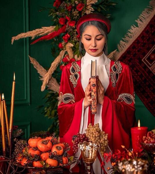 عکس لباس شب یلدایی عروس
