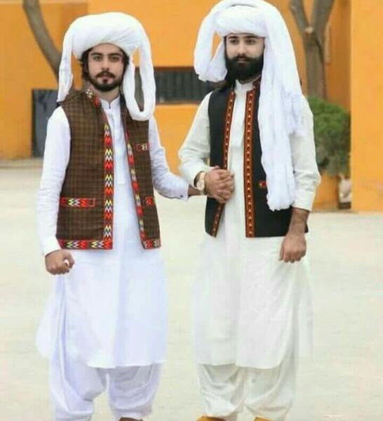 عکس لباس بلوچی چابهاری