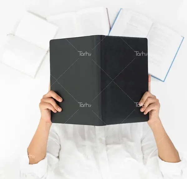 عکس پروفایل کتاب خواندن پسرانه