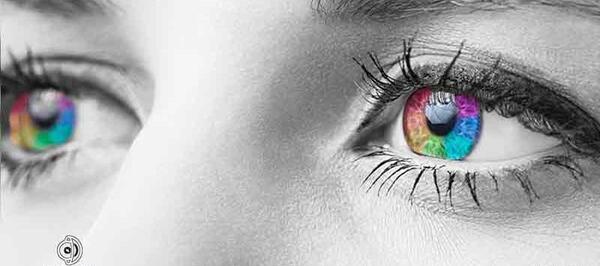 عکس چشم قهوه ای تیره پسر