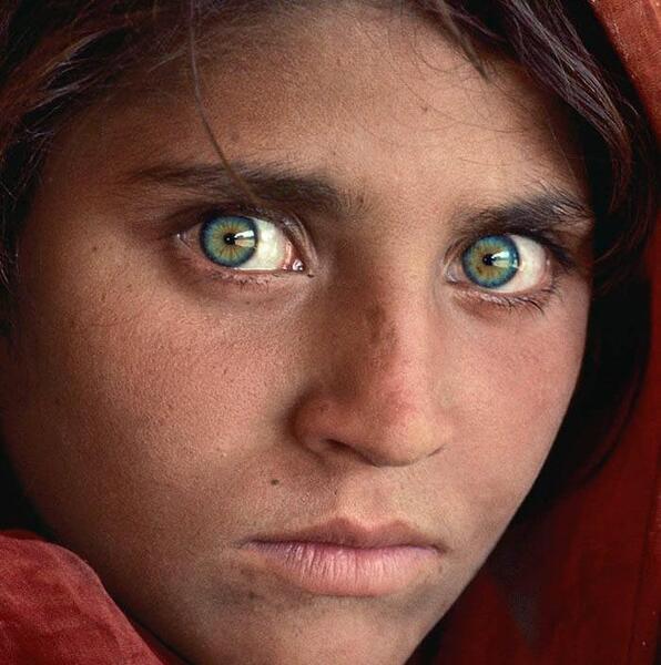 عکس دختر خارجی چشم سبز