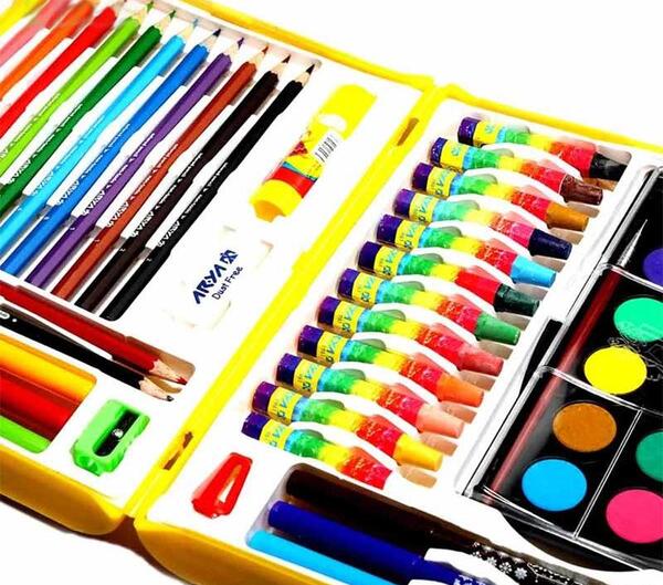 عکس نقاشی کودکانه کیف و کتاب