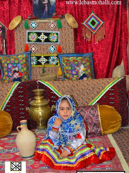 عکس دختر بچه با لباس محلی لری