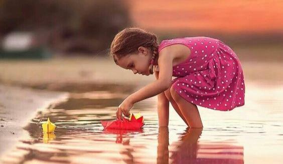 عکس دختر بچه برای طراحی