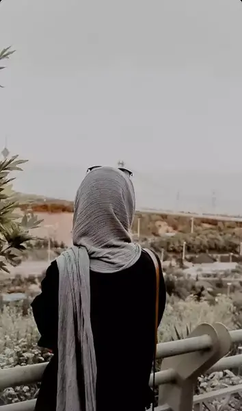 عکس دختر پشت سر برای پروفایل