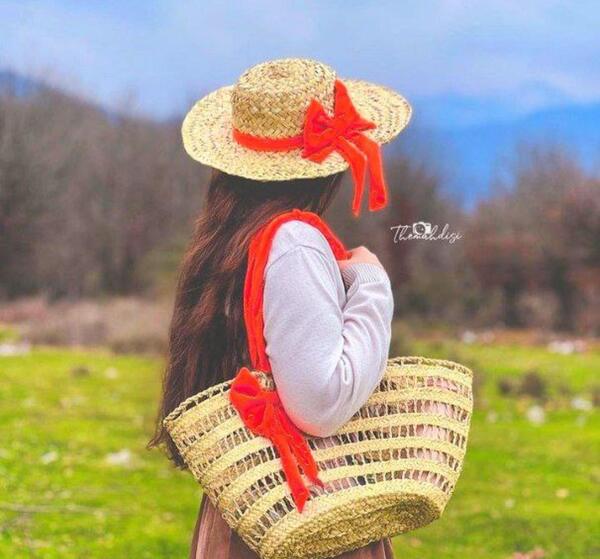 عکس دختر از پشت برای پروفایل