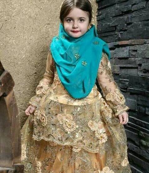 عکس دختر بچه با لباس کردی برای پروفایل