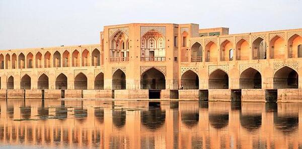 عکس شیر سنگی پل خواجو