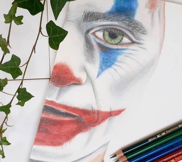 عکس نقاشی سیاه قلم ساده جوکر