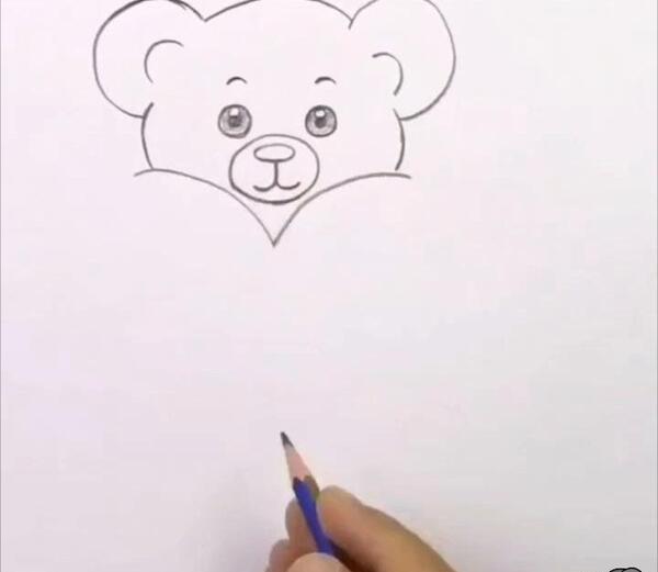 عکس نقاشی سیاه قلم خرسی