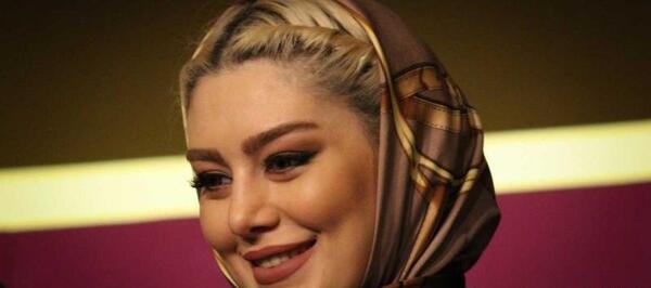 عکس سحر قریشی در باشگاه بدنسازی