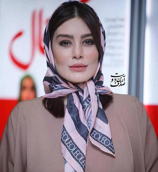 عکس جدید سحر قریشی در خارج
