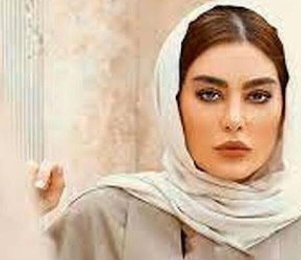 عکس انگشتان پای سحر قریشی