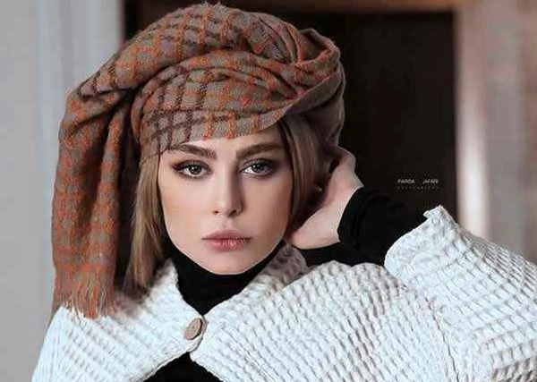 عکس انگشتان پای سحر قریشی