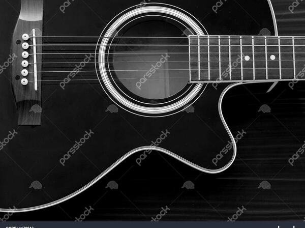 عکس نقاشی سیاه قلم گیتار