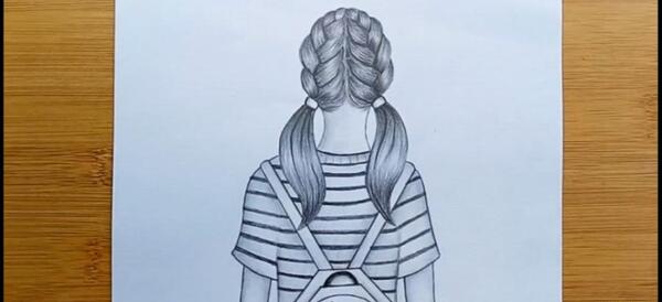 عکس یک نقاشی سیاه قلم برای روز مادر