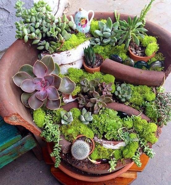 عکس نقاشی گلدان شکسته