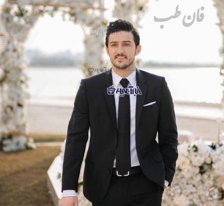 عکس عروسی سردار آزمون با همسرش و فرزندش