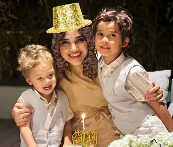 عکس برادر کوچک کیمیا