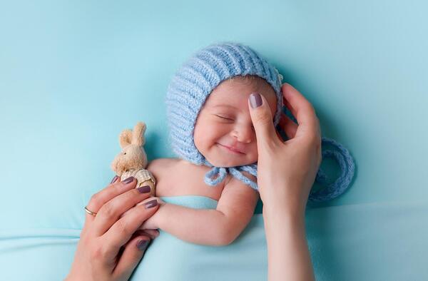 آموزش ساخت عکس آتلیه ای کودک با فتوشاپ
