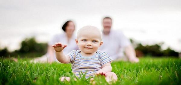 عکس اتلیه ای کودک یک ساله