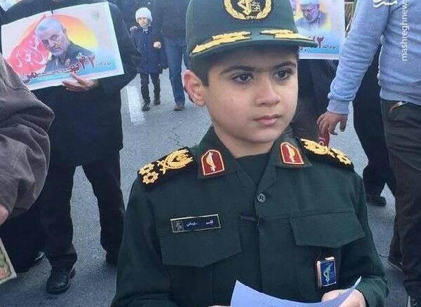 عکس کودکی شهید حاج قاسم سلیمانی