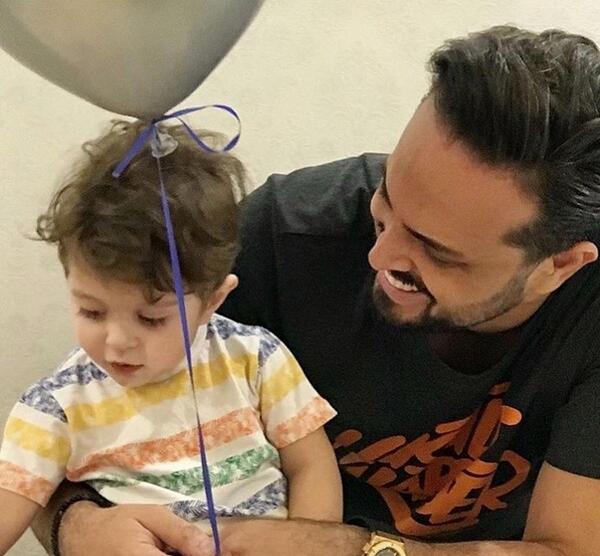 عکس پدر و پسری