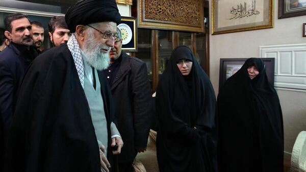 عکس پدر مادر سردار سلیمانی