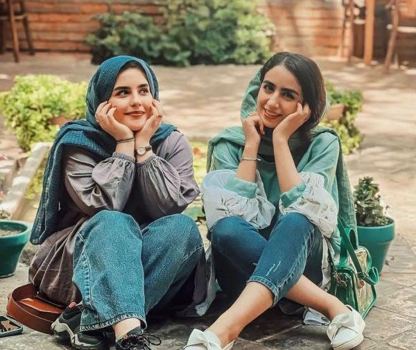 عکس رفیقانه 6 نفره