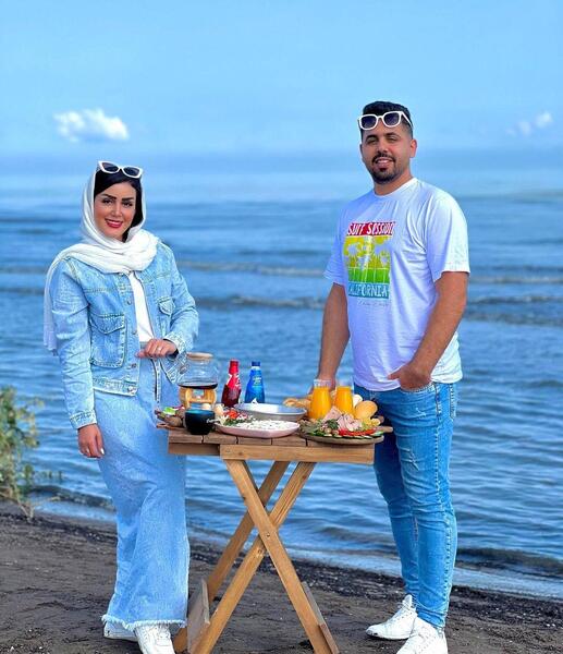 مدل عکس دونفره لب ساحل