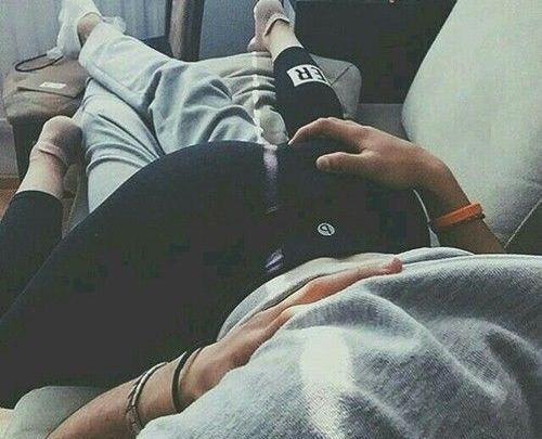 عکس عاشقانه دو نفره تو ماشین