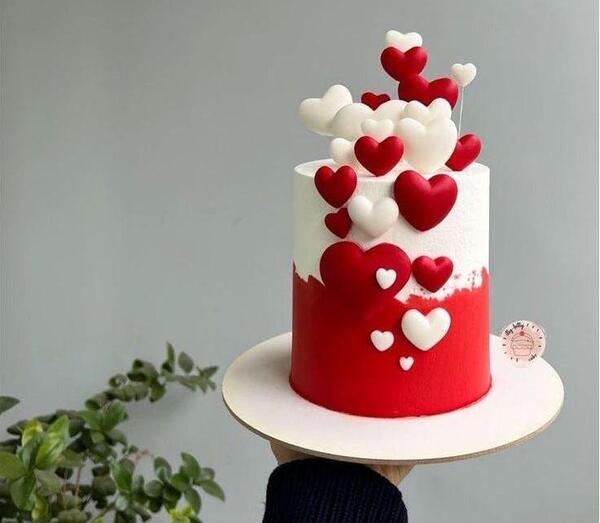 مدل عکس دونفره با کیک