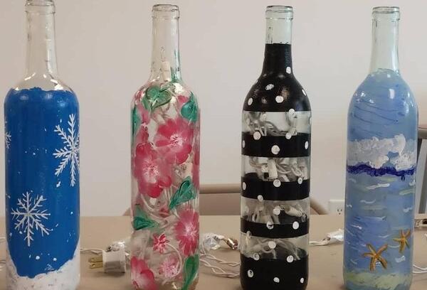 عکس طرح نقاشی با گواش روی کاغذ
