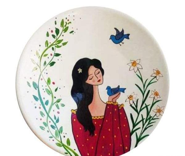 عکس طرح نقاشی با گواش روی سفال