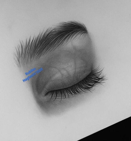 عکس طرح نقاشی چشم سیاه قلم