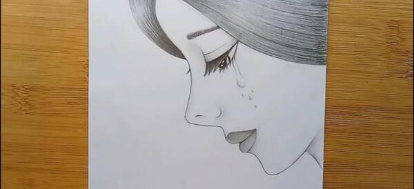 عکس نقاشی دخترانه سیاه قلم نیمرخ