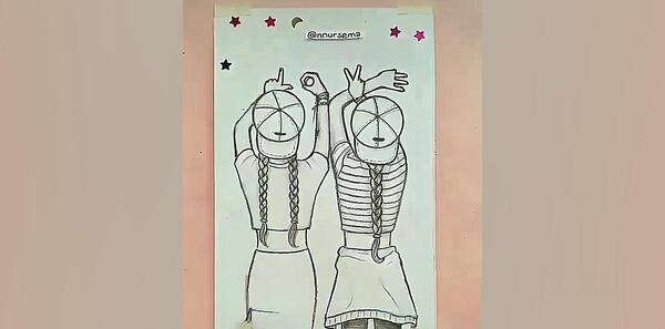 عکس نقاشی دخترانه دو دوست صمیمی