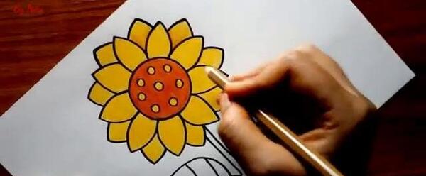 عکس نقاشی سبد گل ساده کودکانه