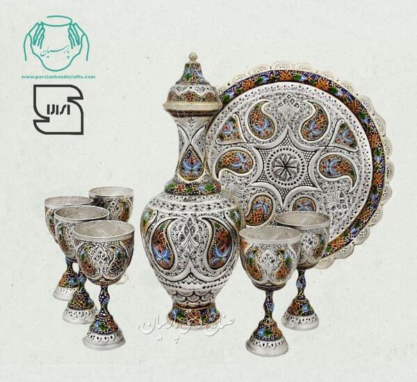 عکس نقاشی سیاه قلم جام شراب