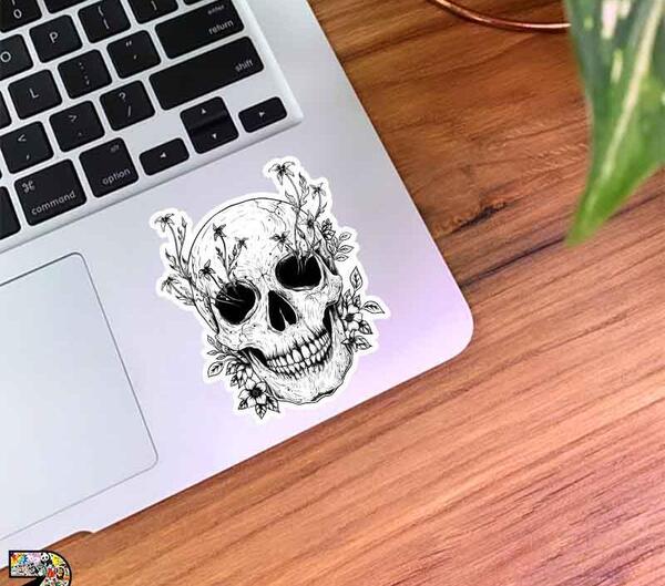 عکس نقاشی اسکلت با سیاه قلم