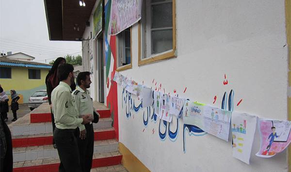 عکس نقاشی کودکانه در مورد هفته نیروی انتظامی