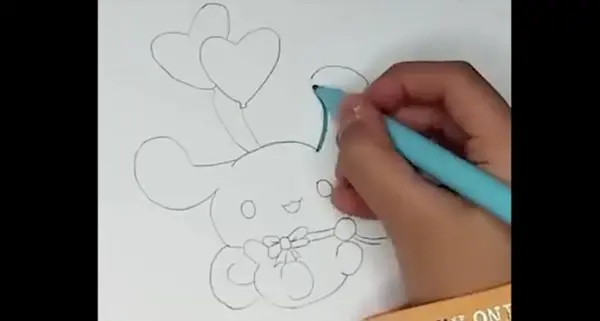 عکس کشیدن نقاشی ژیان کودکانه