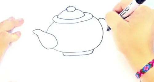 عکس نقاشی ساده قوری کودکانه