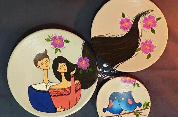 عکس نقاشی ساده روی ظرف سفالی